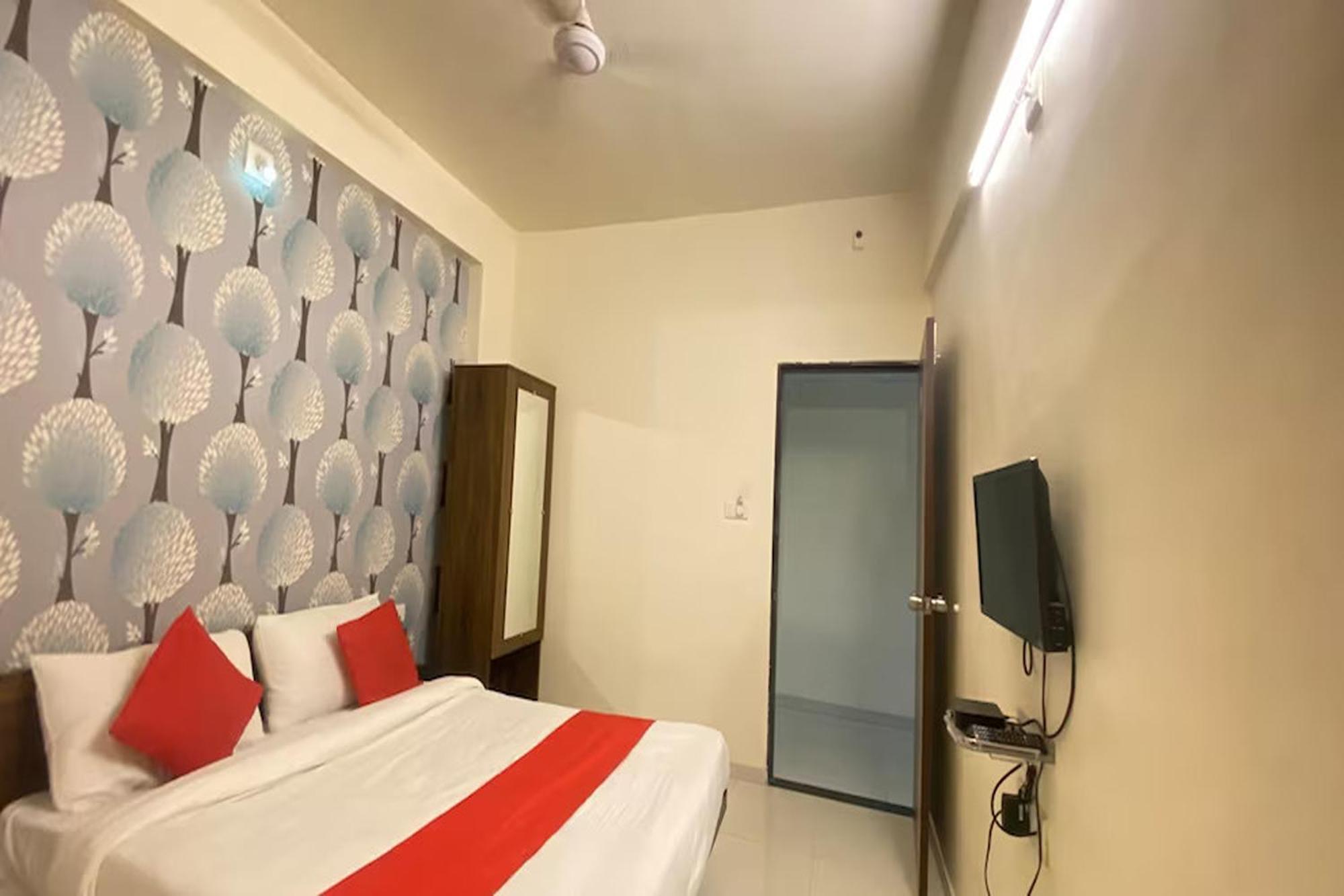 Hotel Kalyan Palace Watuwa Zewnętrze zdjęcie