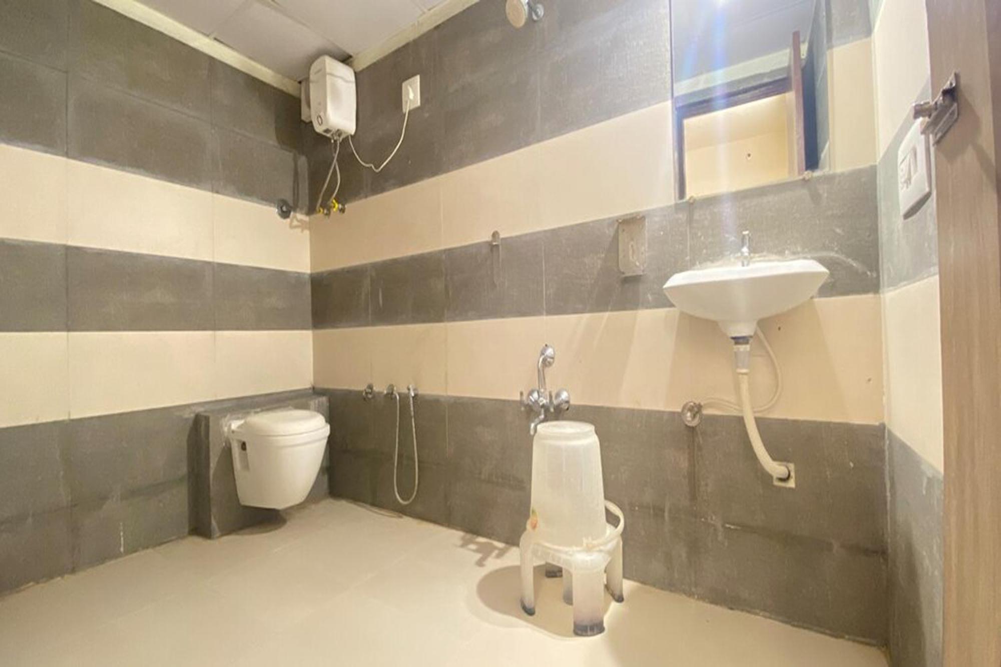 Hotel Kalyan Palace Watuwa Zewnętrze zdjęcie